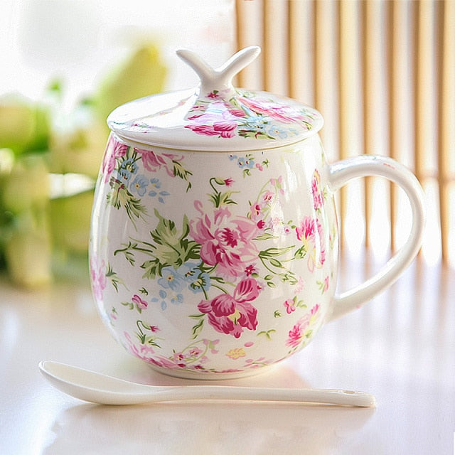 Ceramic Coffee Mug With Lid & Spoon